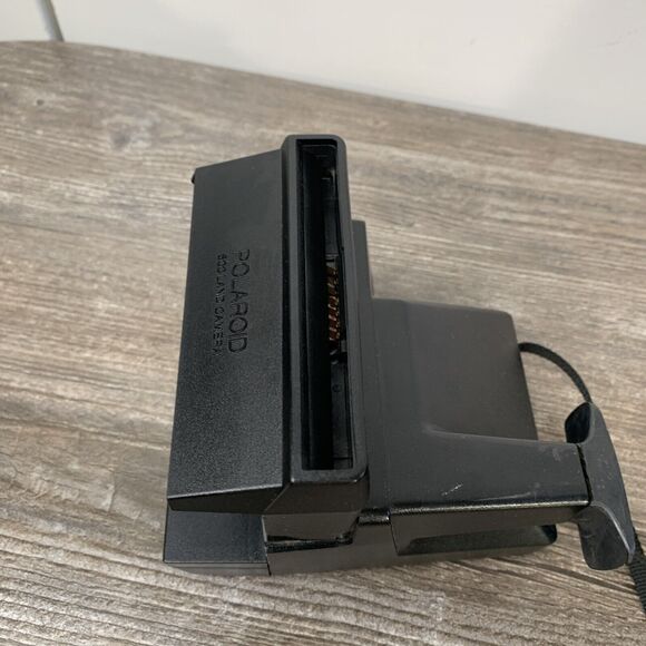 Vintage Polaroid One Step 600 Flash Camera Rainbow Stripe Untested - Picture 9 of 13